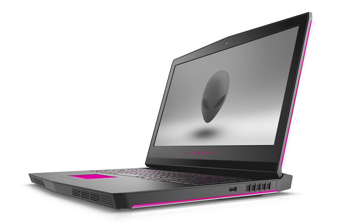 Alienware 17 (R4)